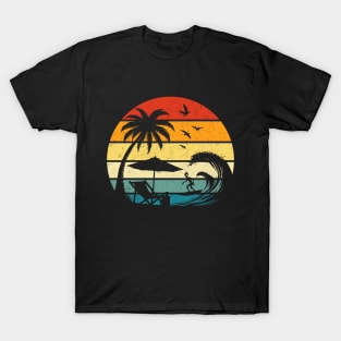 Alien Surfing On Tropical Beach Summer Vacation Surfer T-Shirt